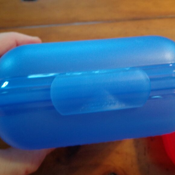 NEW Set of 2 Tupperware Packable Containers Red/Blue Plastic - Picture 4 of 6